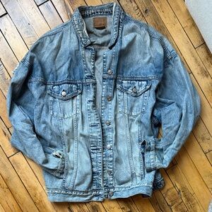 American Eagle Outfitters Light Blue Denim Jacket